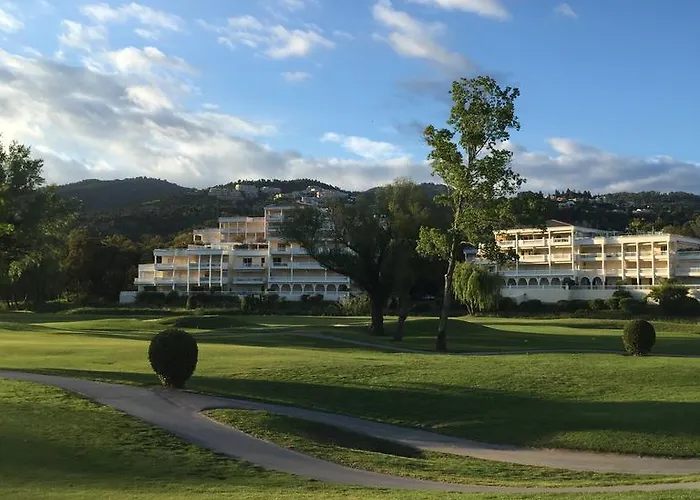 Apartament Riviera *