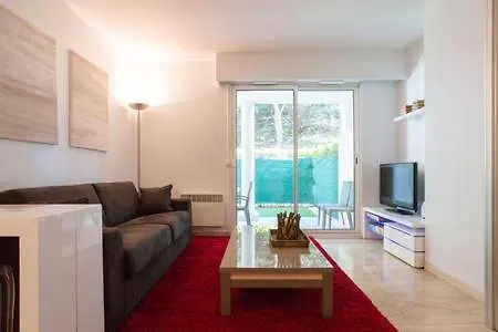 Riviera Мандельё-ла-Напуль