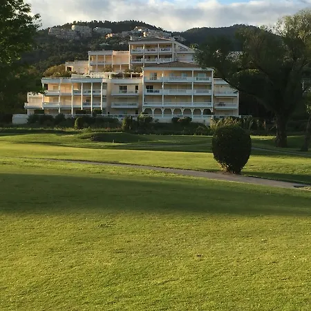 Riviera Apartment